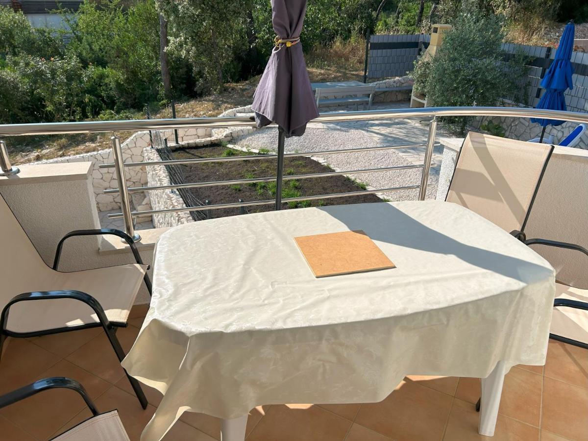 Apartments Antonella Трогир Экстерьер фото