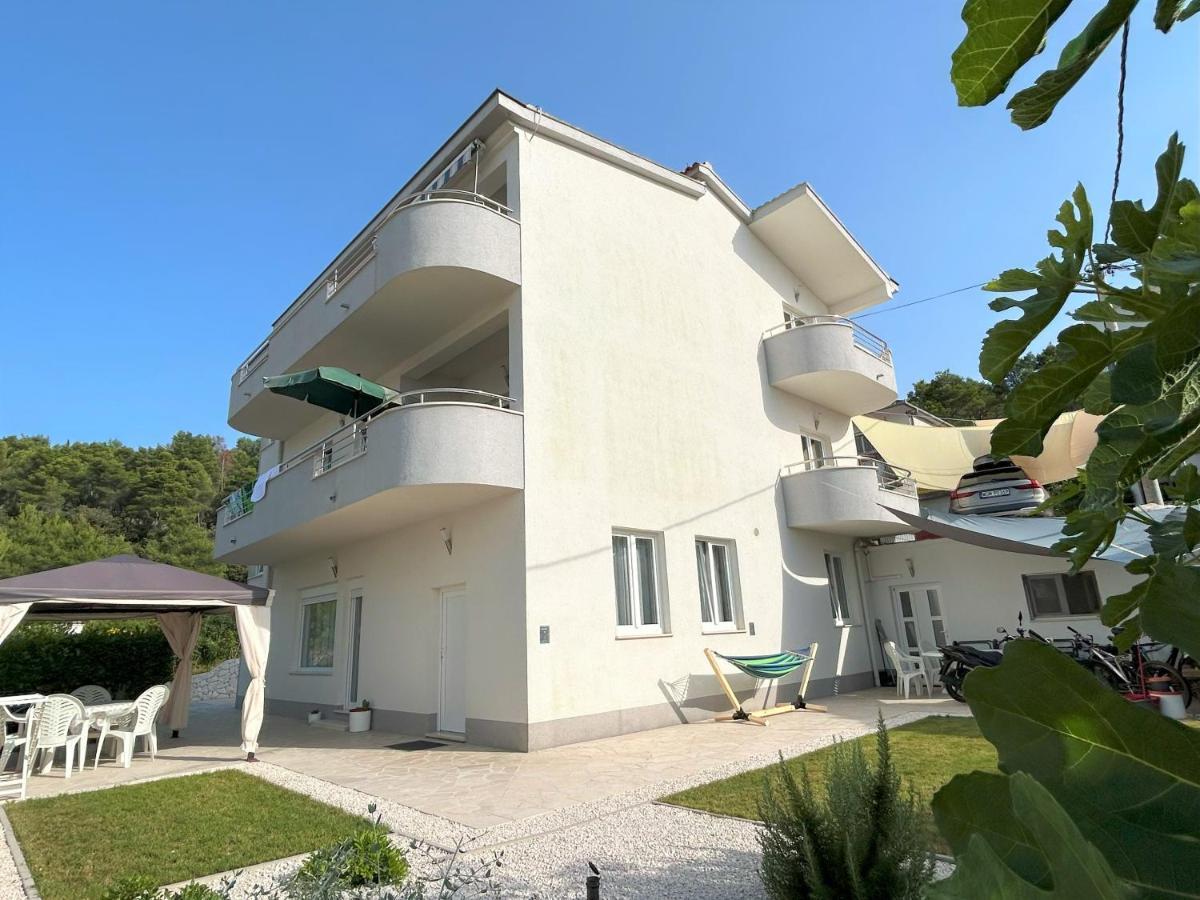 Apartments Antonella Трогир Экстерьер фото