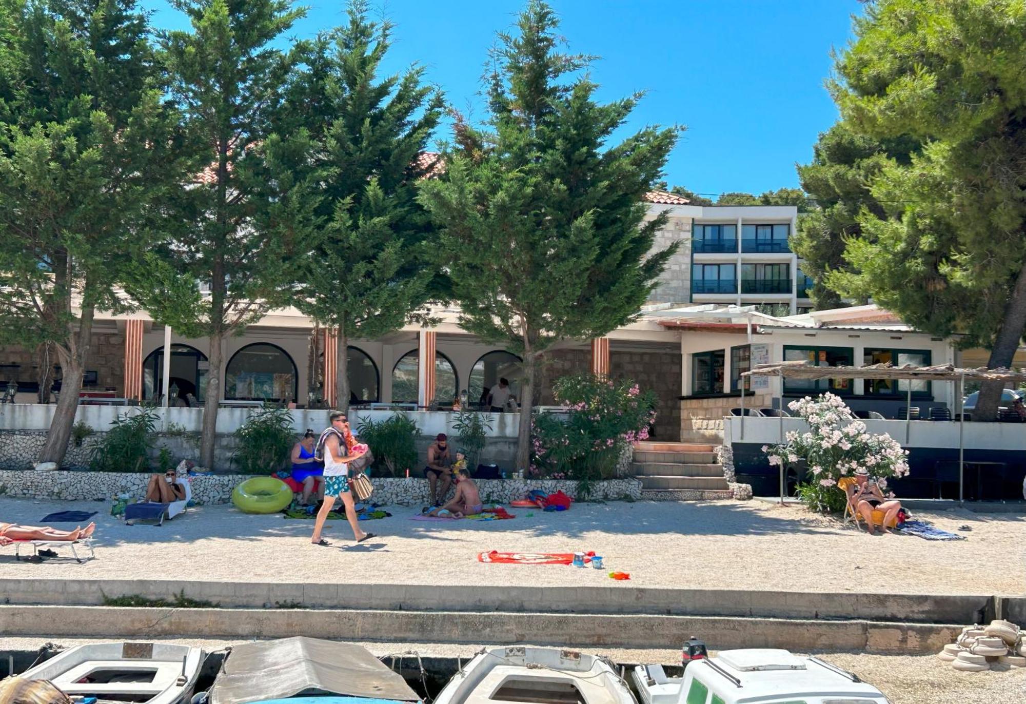 Apartments Antonella Трогир Экстерьер фото